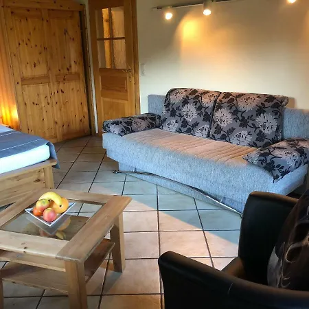 Kempfenhof Apartament *